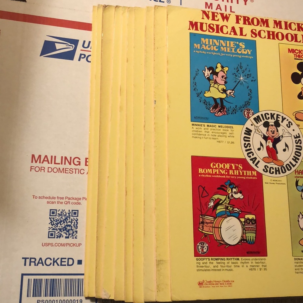 Rare Walt Disney Minnie's Magic Melody MUSIC BOOK - Picture 8 of 8